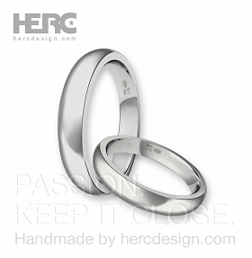 White gold semicircular wedding rings