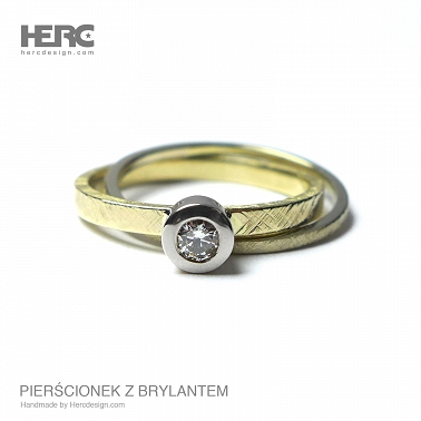 Złoty pierścionek z brylantem (pierścionek zaręczynowy)