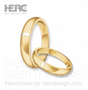Half-round wedding rings with yellow gold insert